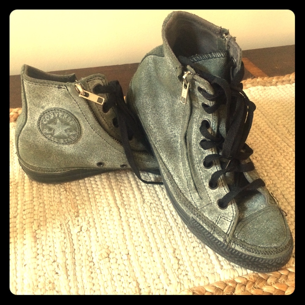High Top Leather Zipper Converse size 8